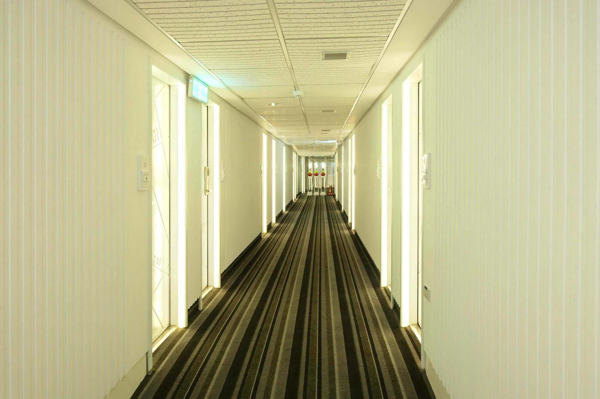 I Hotel - טאויואן מראה חיצוני תמונה